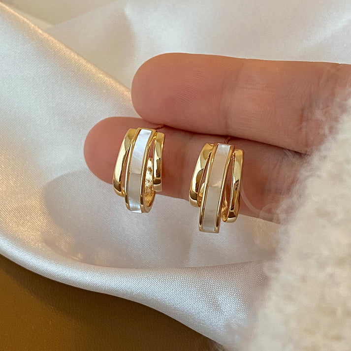White Pastel Gold Glam - Earring